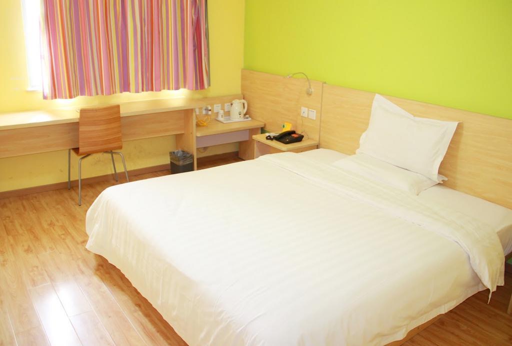 7Days Inn Foshan Beijiao Nanchang Road ซุ่นเต๋อ ภายนอก รูปภาพ