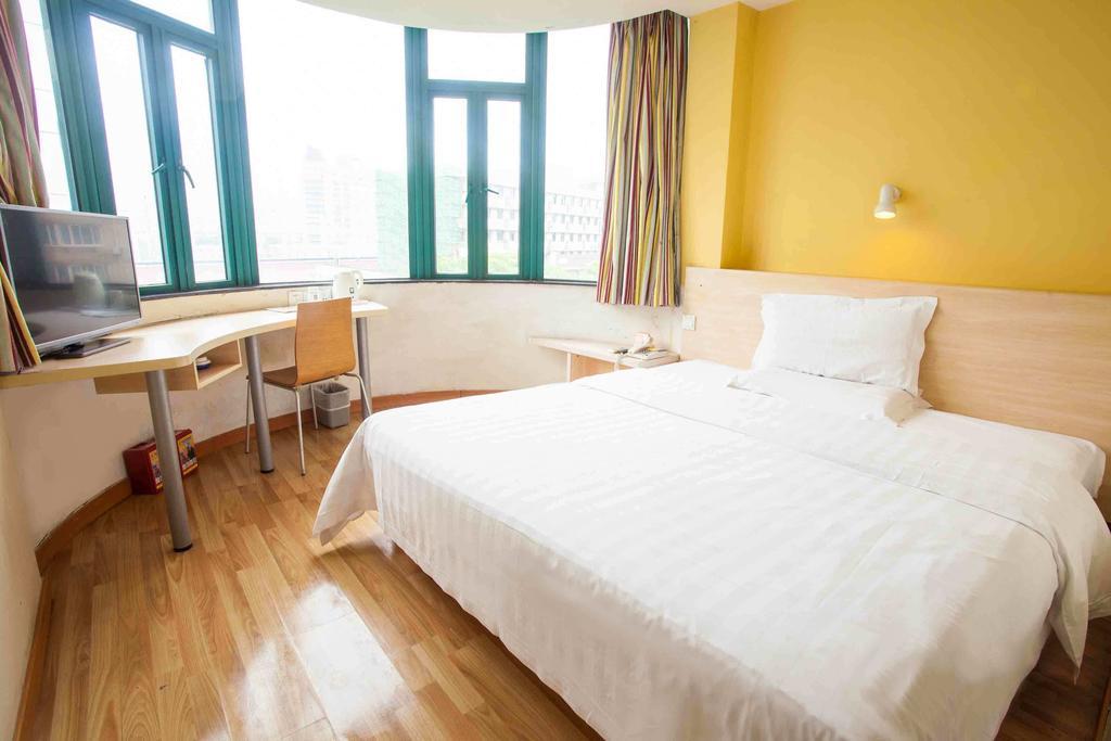 7Days Inn Foshan Beijiao Nanchang Road ซุ่นเต๋อ ห้อง รูปภาพ